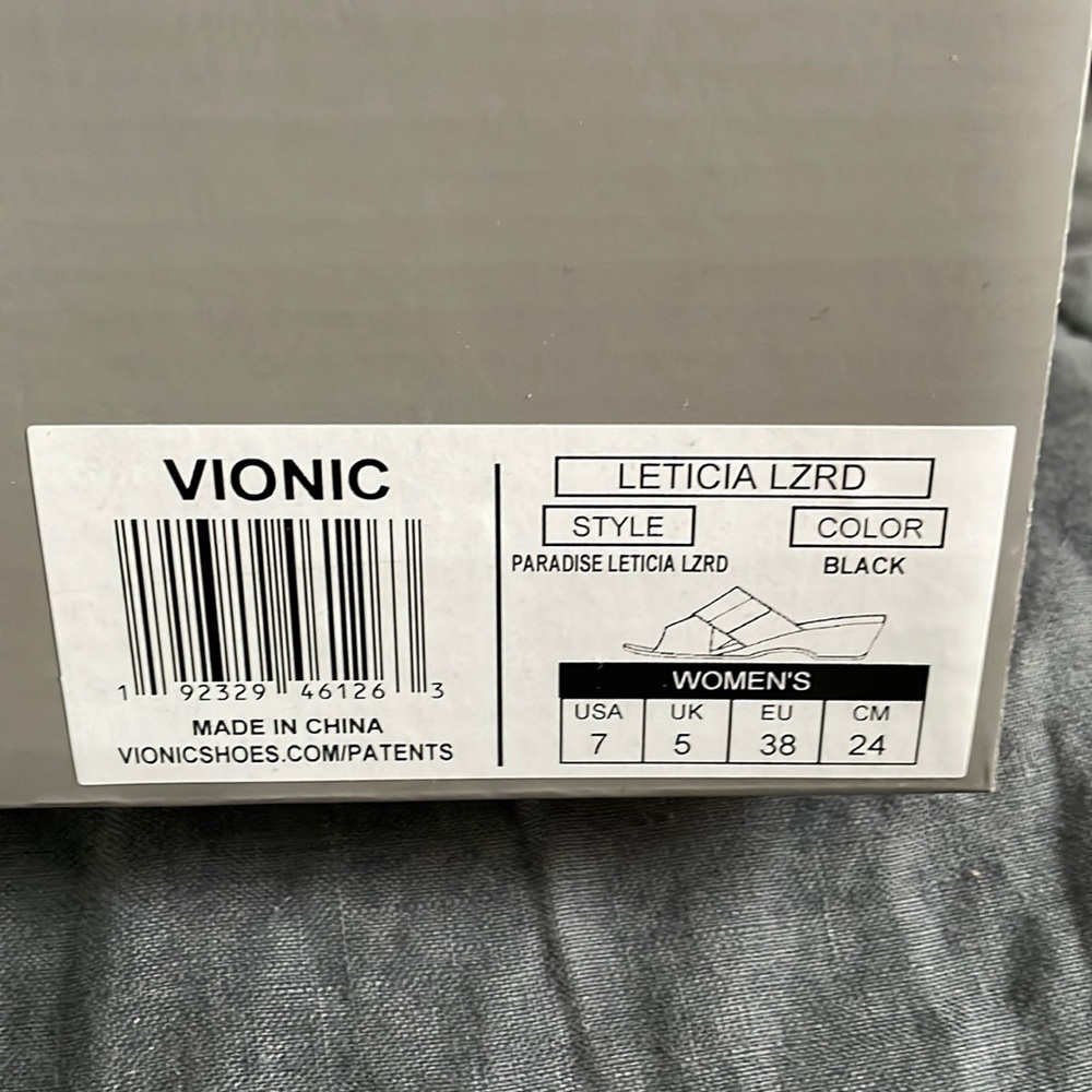 Vionic Sandals - Picture 3 of 4